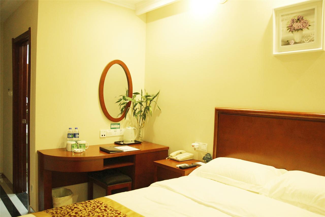 Greentree Inn Henan Kaifeng Gulou Square Express Hotel Εξωτερικό φωτογραφία